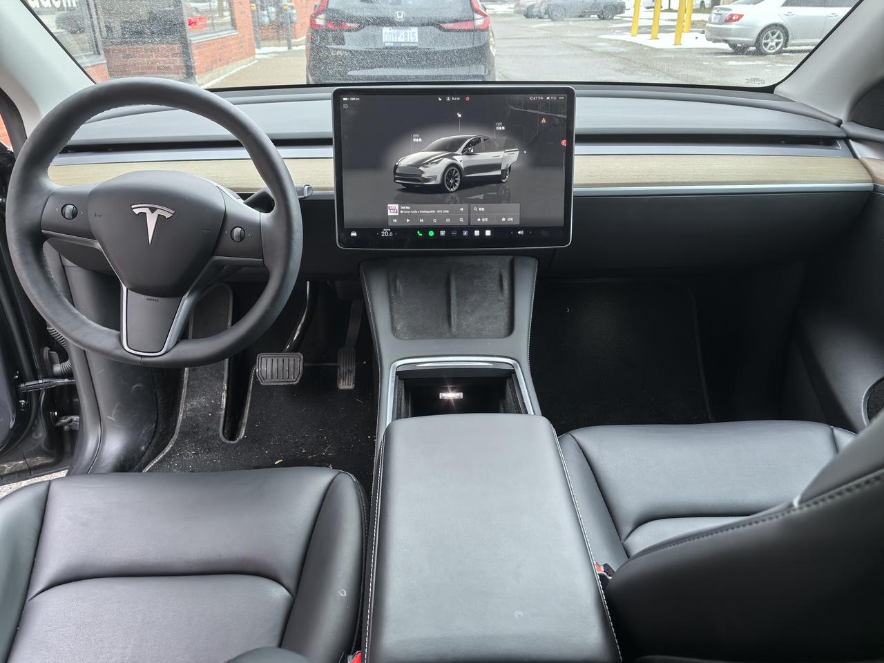 2023 Tesla Model Y LONG RANGE Photo