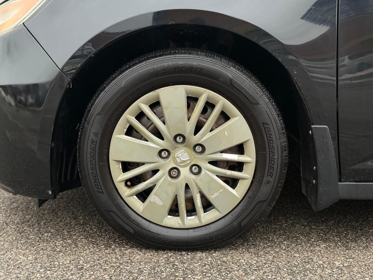 2015 Honda Odyssey LX Photo