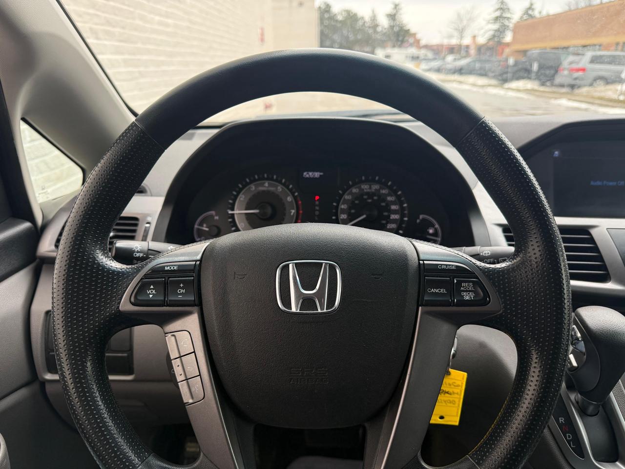 2015 Honda Odyssey LX Photo