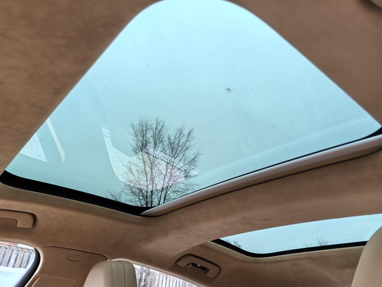 2017 Porsche Panamera 4S Photo