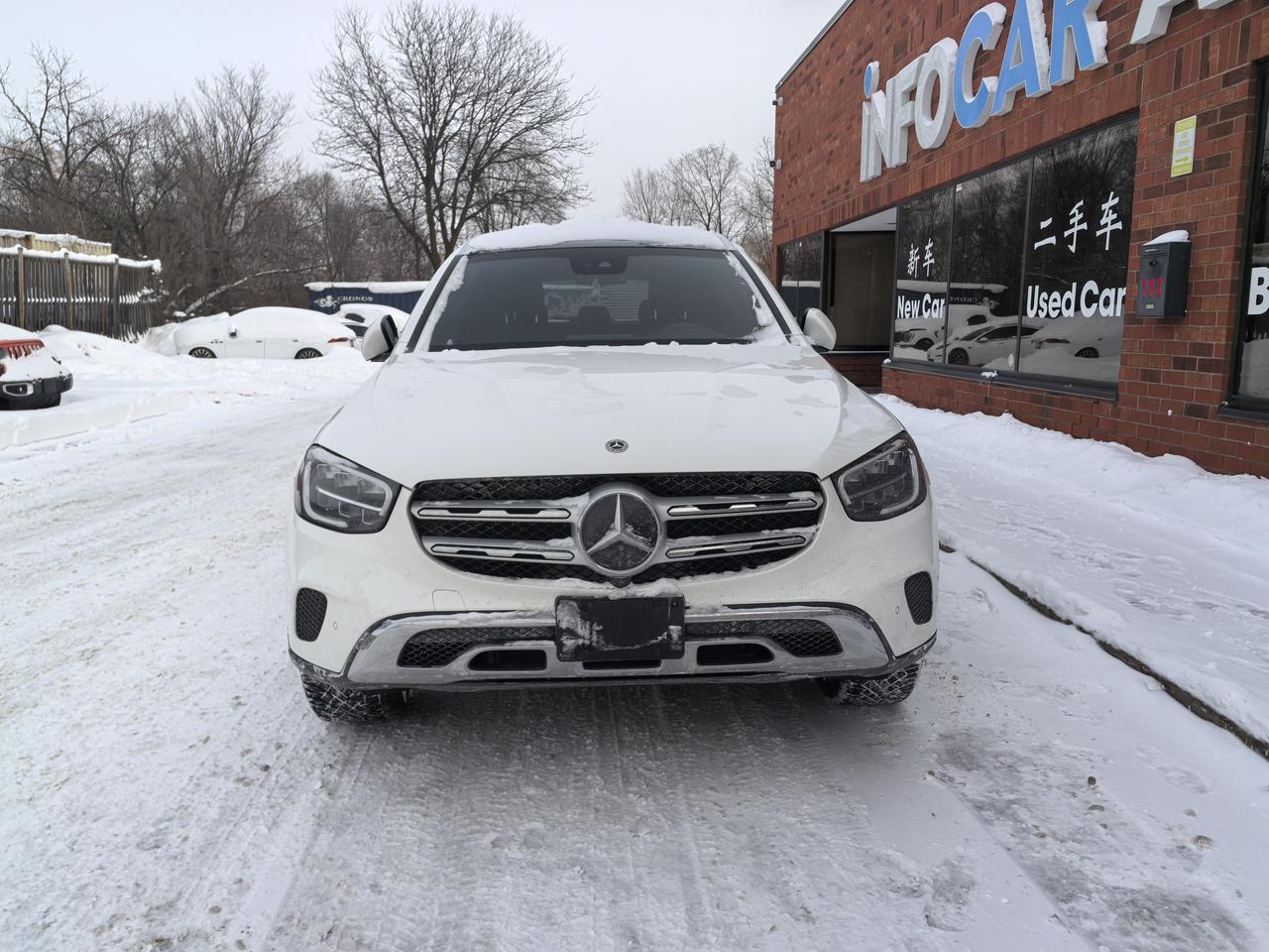 2022 Mercedes-Benz GLC-Class 300 Photo