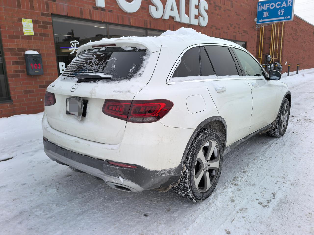2022 Mercedes-Benz GLC-Class 300 Photo3