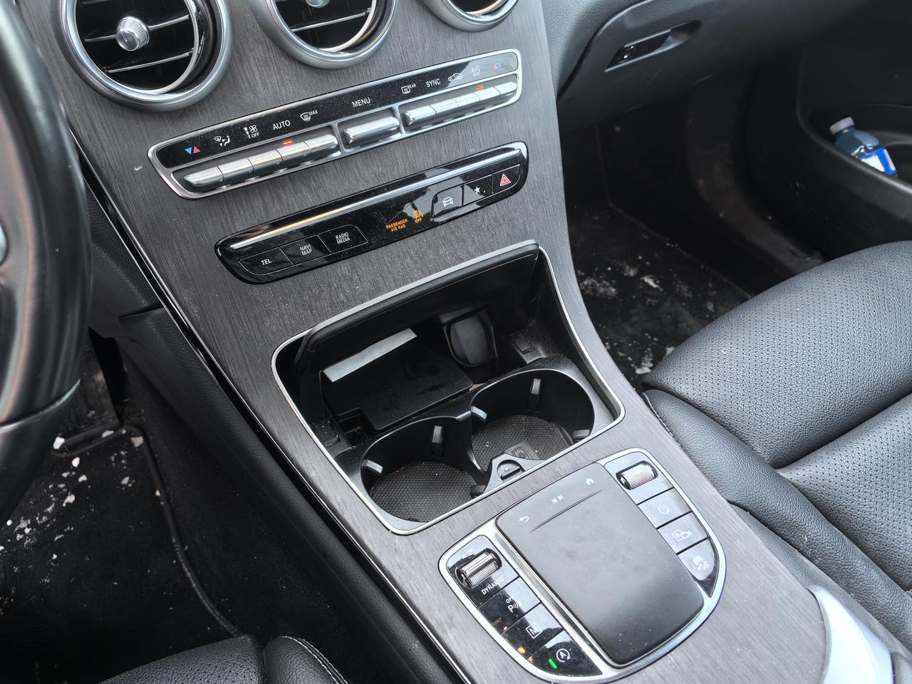 2022 Mercedes-Benz GLC-Class 300 Photo