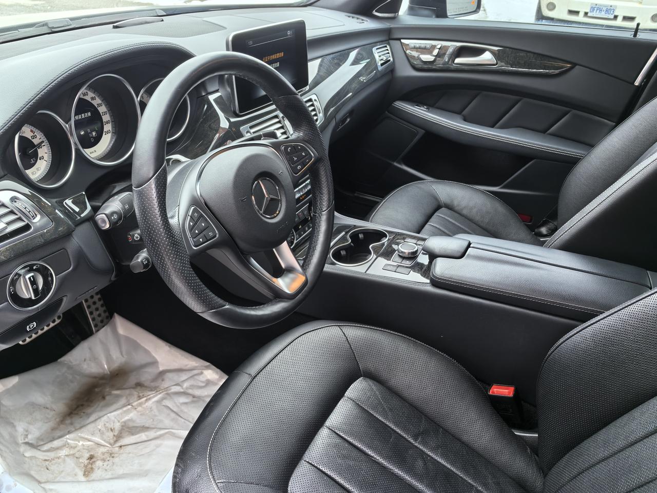 2017 Mercedes-Benz CLS-Class CLS550 Photo