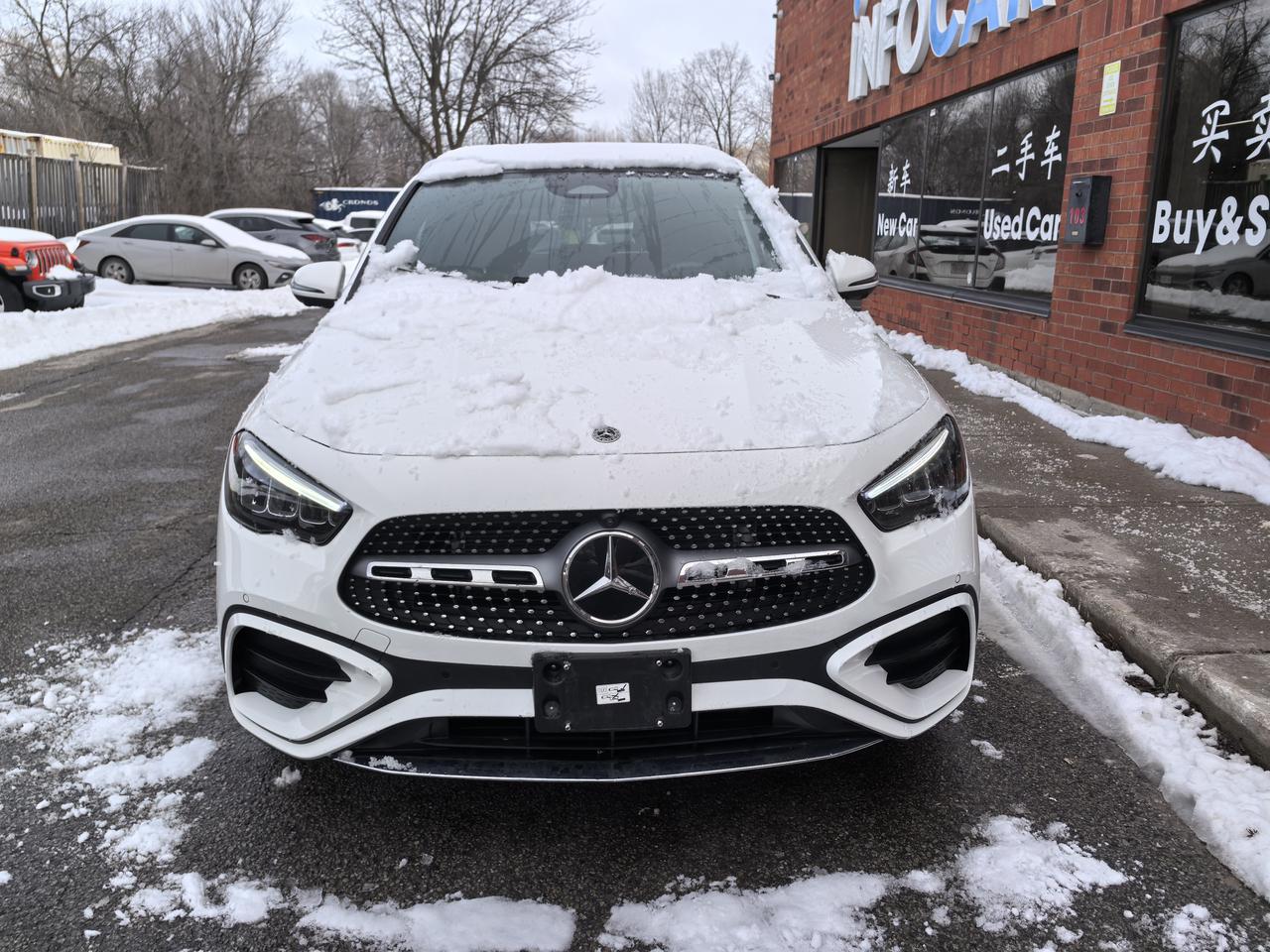 2025 Mercedes-Benz GLA-Class  Photo