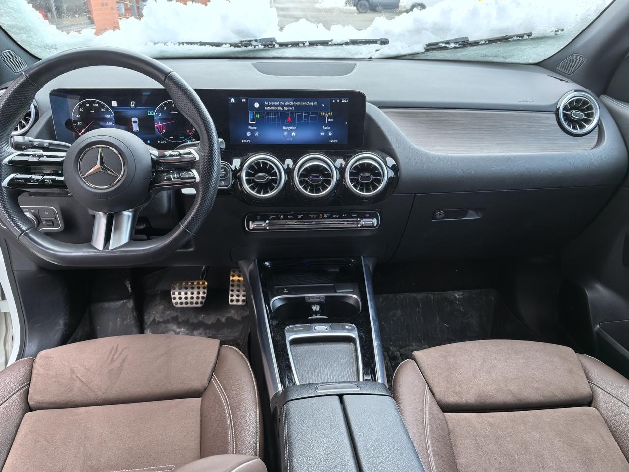 2025 Mercedes-Benz GLA-Class  Photo