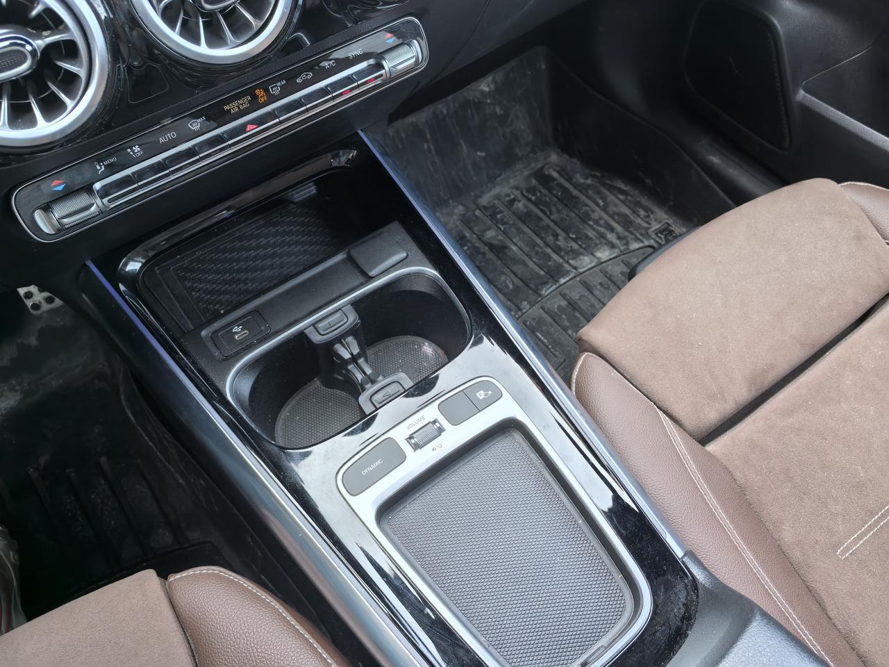 2025 Mercedes-Benz GLA-Class  Photo