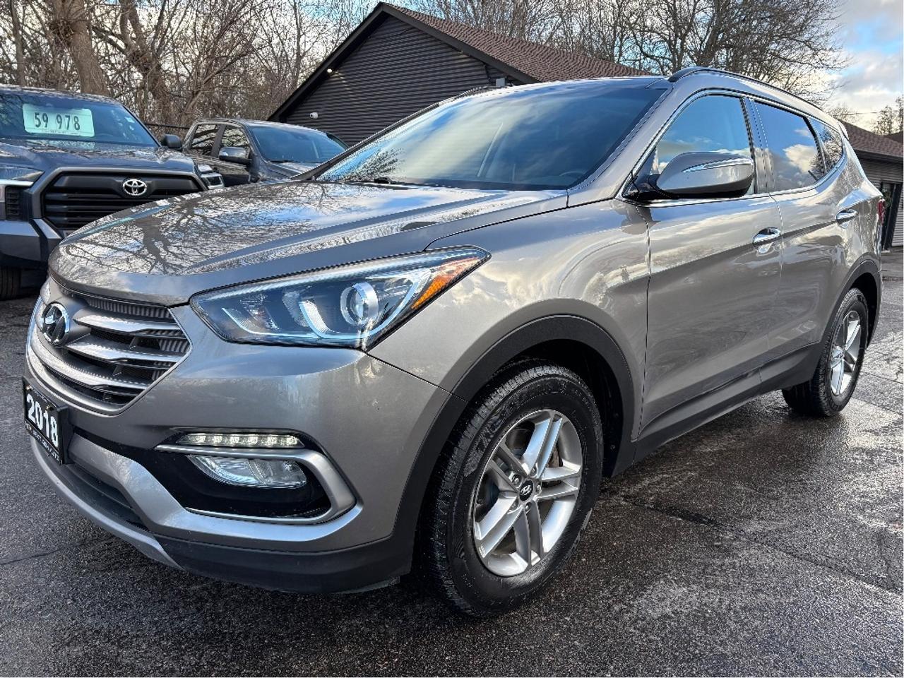 2018 Hyundai Santa Fe Sport 2.4 SE AWD LEATHER PANO ROOF HEATED STEERING Photo