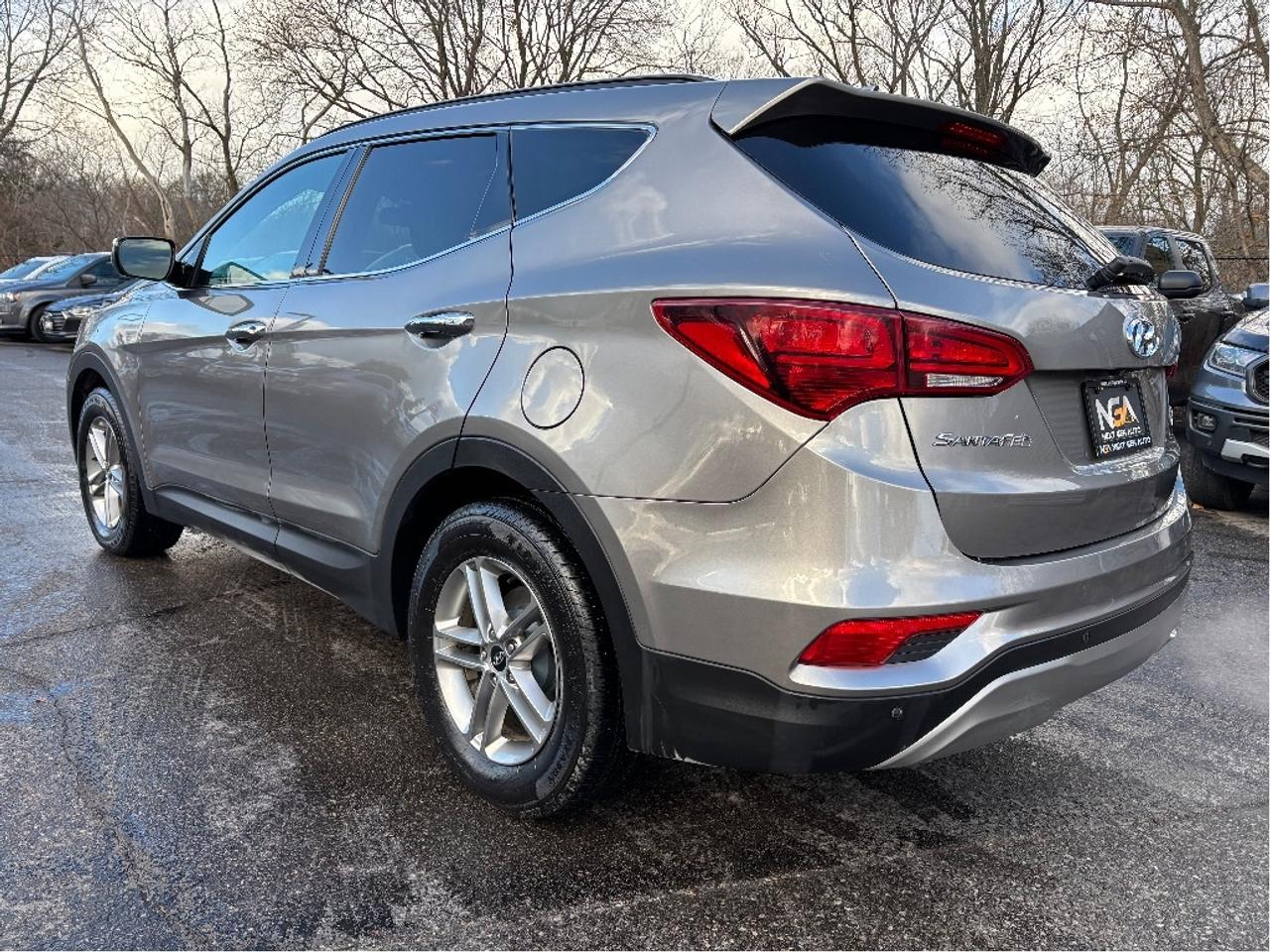 2018 Hyundai Santa Fe Sport 2.4 SE AWD LEATHER PANO ROOF HEATED STEERING Photo