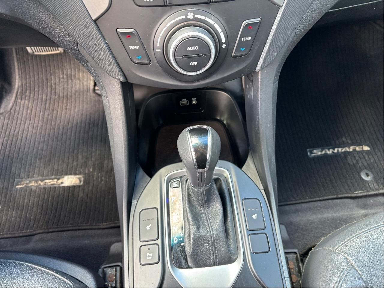 2018 Hyundai Santa Fe Sport 2.4 SE AWD LEATHER PANO ROOF HEATED STEERING Photo