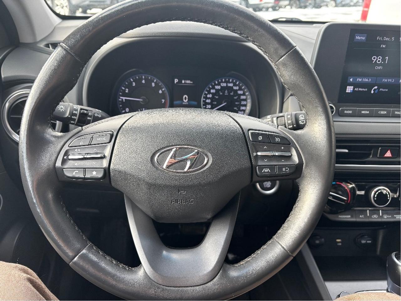 2022 Hyundai KONA 2.0L Preferred AWD HEATED STEERING ONE OWNER Photo