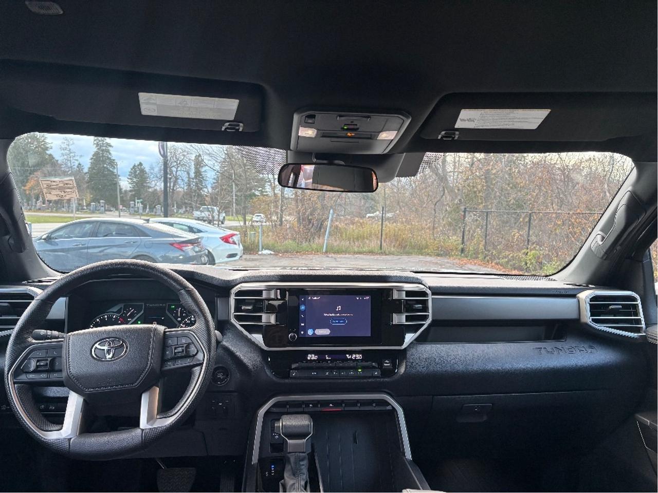 2025 Toyota Tundra SR SR5 PKG HEATED STEERING LOW KMS CLEAN C Photo