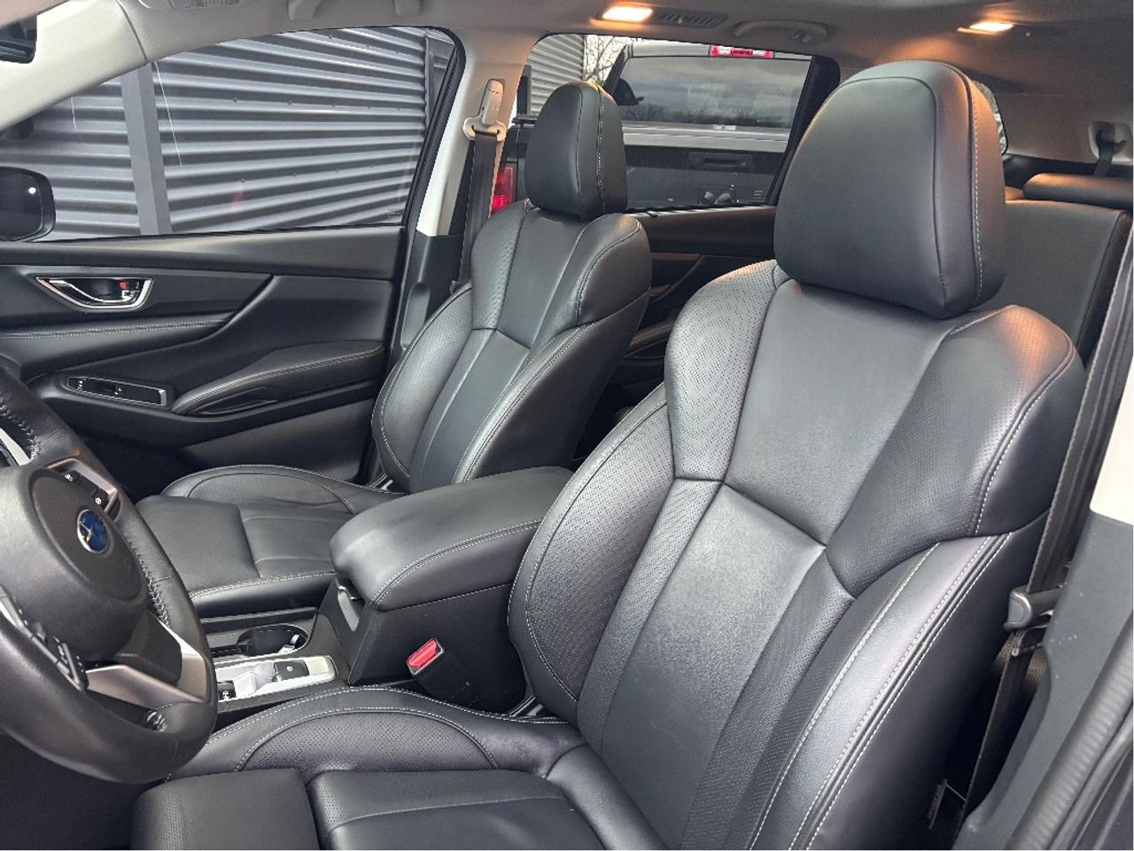 2023 Subaru ASCENT Limited AWD 8 PASS LEATHER NAV PANO ROOF Photo