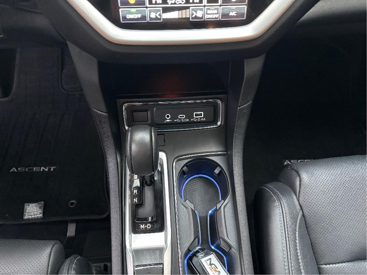 2023 Subaru ASCENT Limited AWD 8 PASS LEATHER NAV PANO ROOF Photo