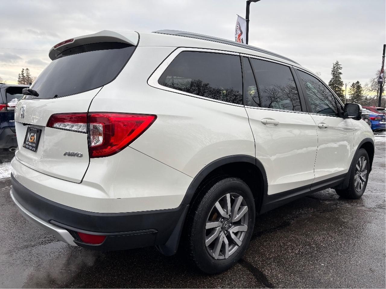2019 Honda Pilot EX AWD 8 PASS ROOF CARPLAY ADVANCED SAFETY Photo