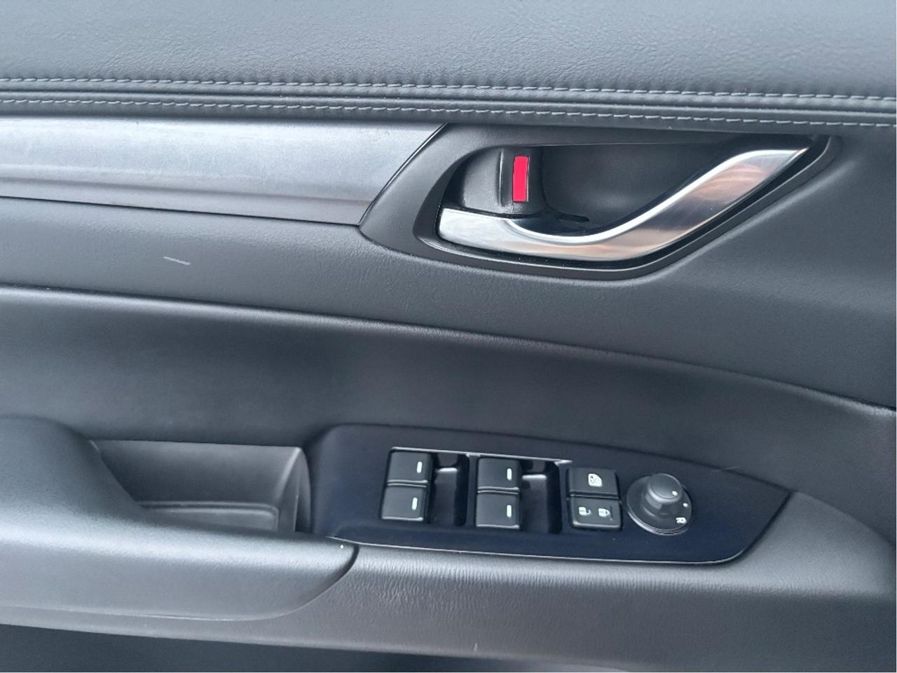 2021 Mazda CX-5 GS AWD COMFORT PKG LEATHER ROOF CLEAN CARFAX Photo