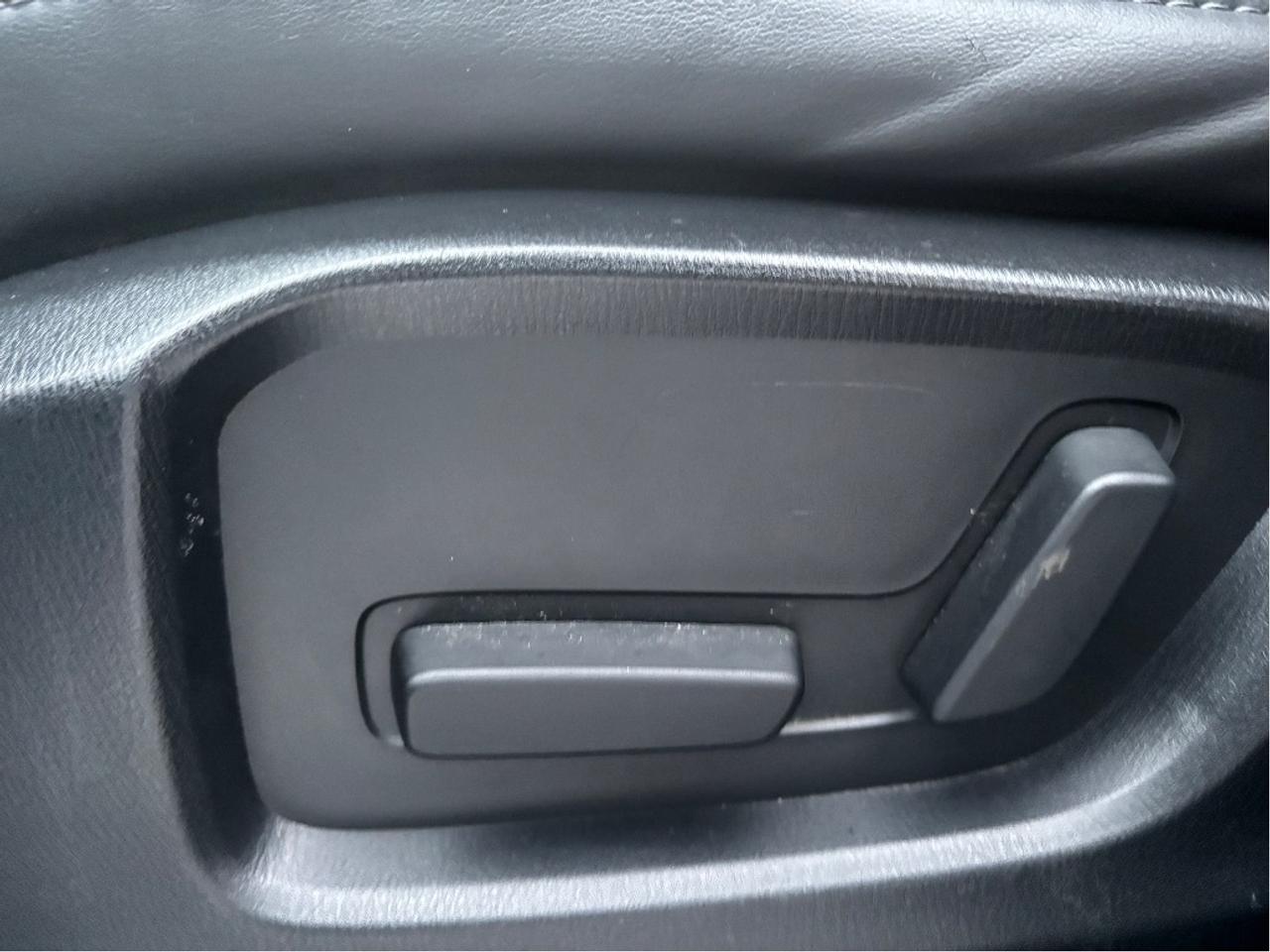 2021 Mazda CX-5 GS AWD COMFORT PKG LEATHER ROOF CLEAN CARFAX Photo