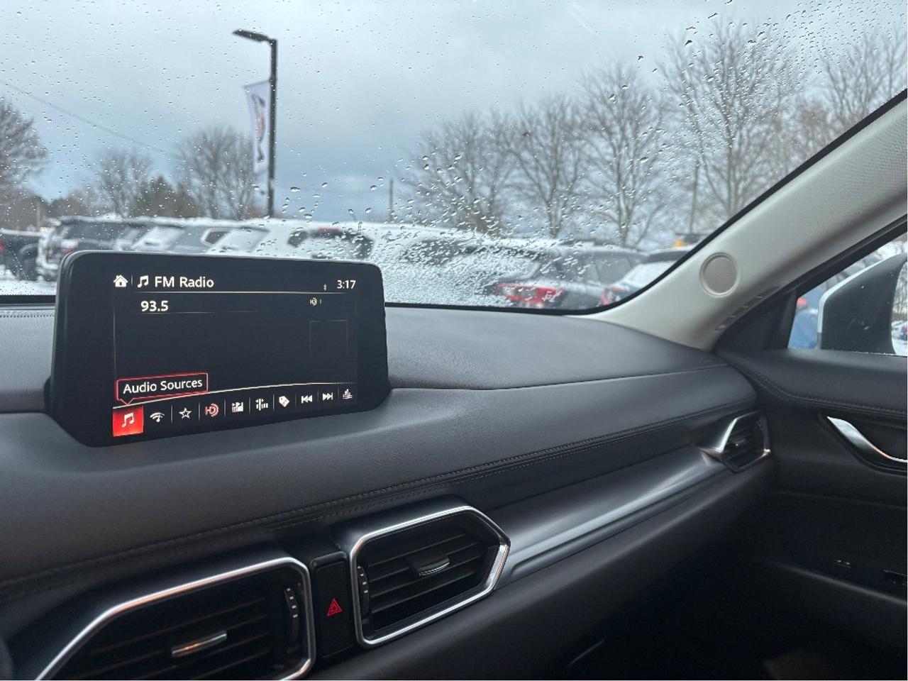 2021 Mazda CX-5 GS AWD COMFORT PKG LEATHER ROOF CLEAN CARFAX Photo