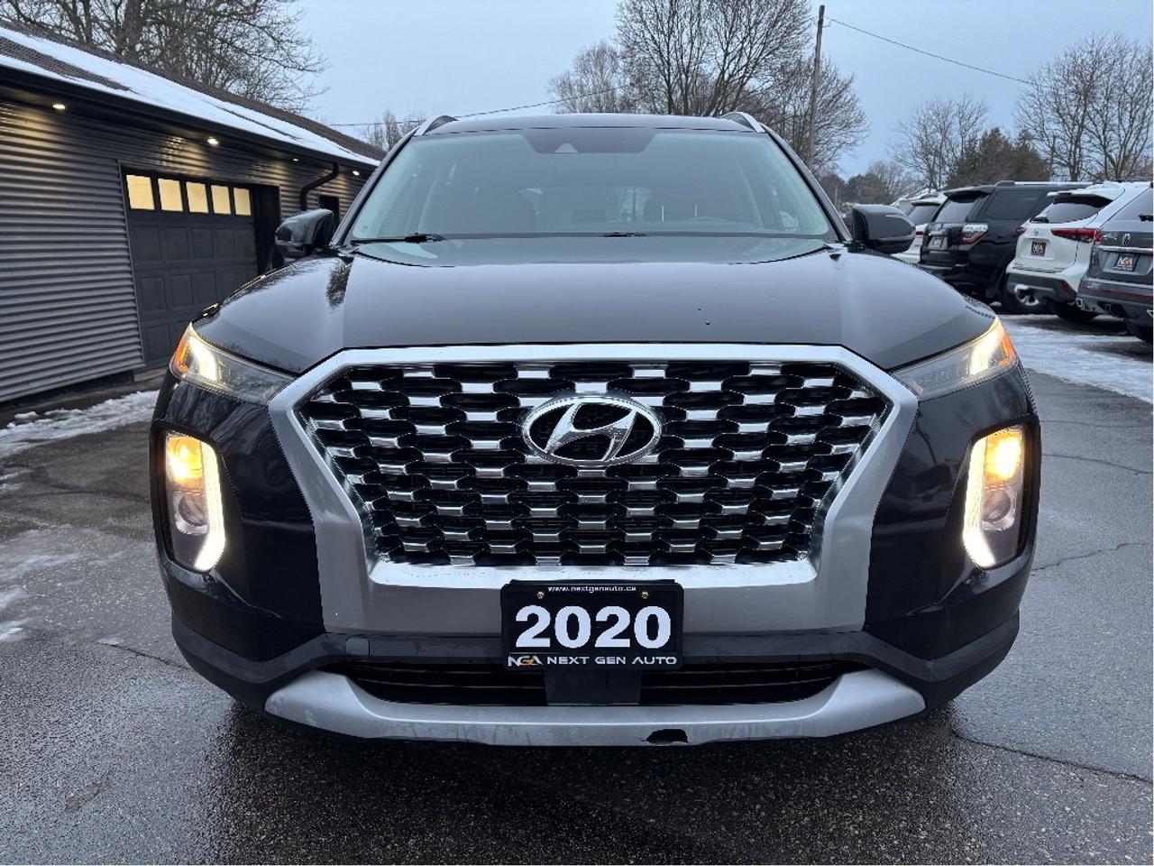 2020 Hyundai PALISADE Preferred AWD 8 PASS ROOF ONE OWNER Photo