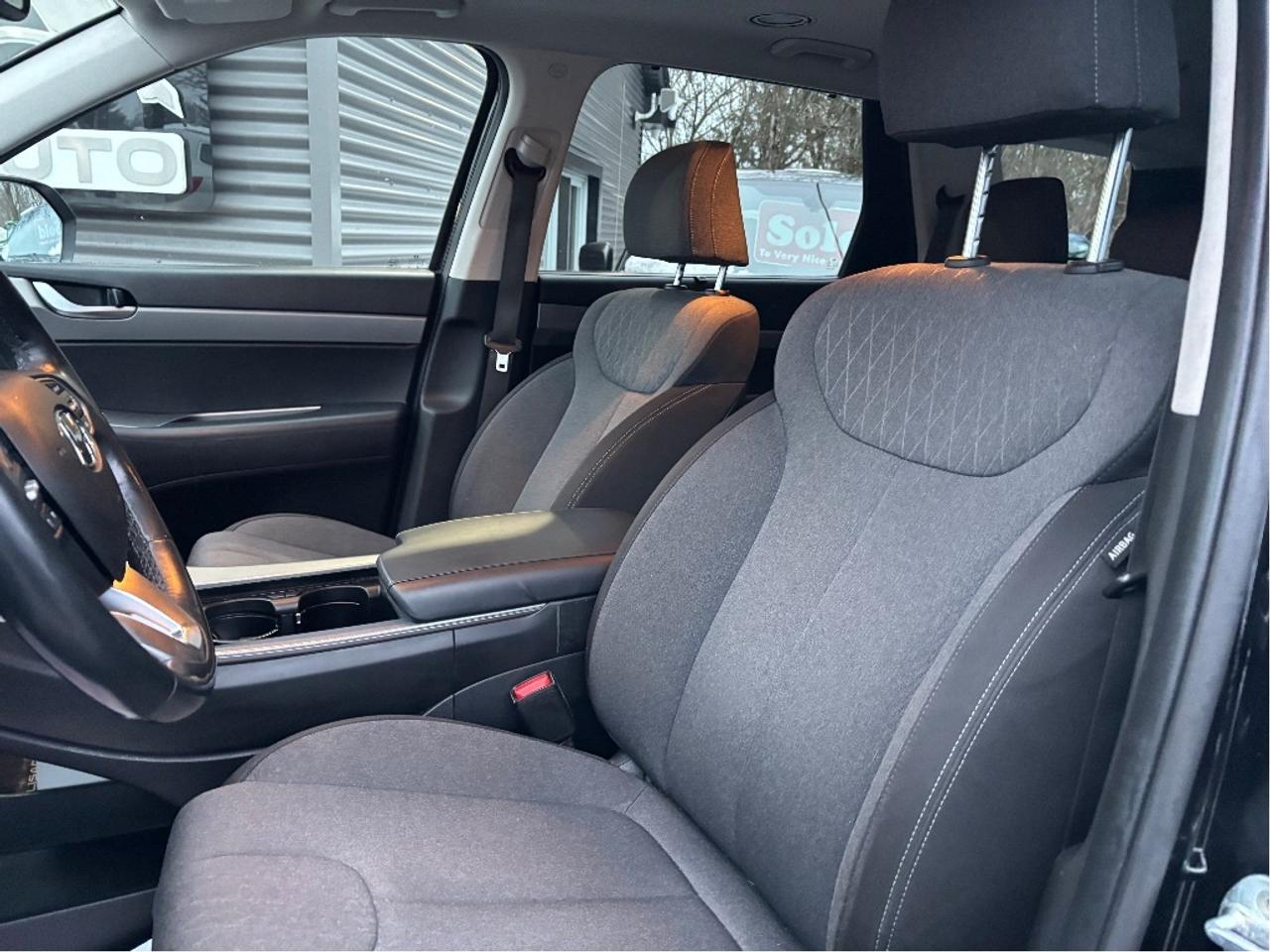 2020 Hyundai PALISADE Preferred AWD 8 PASS ROOF ONE OWNER Photo