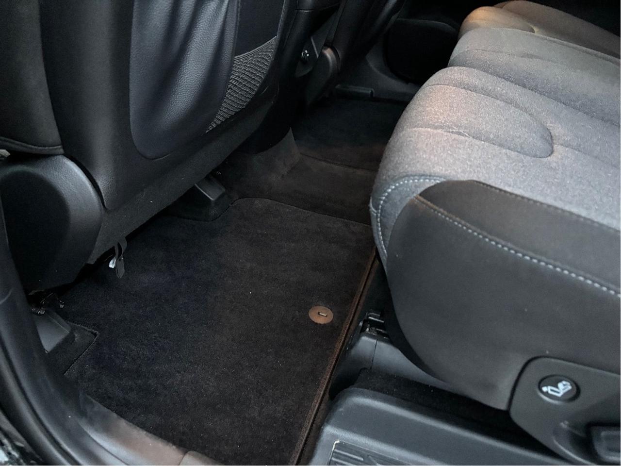 2020 Hyundai PALISADE Preferred AWD 8 PASS ROOF ONE OWNER Photo