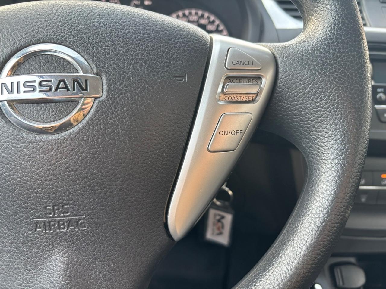 2016 Nissan Sentra 1.8 S CLEAN CARFAX Photo