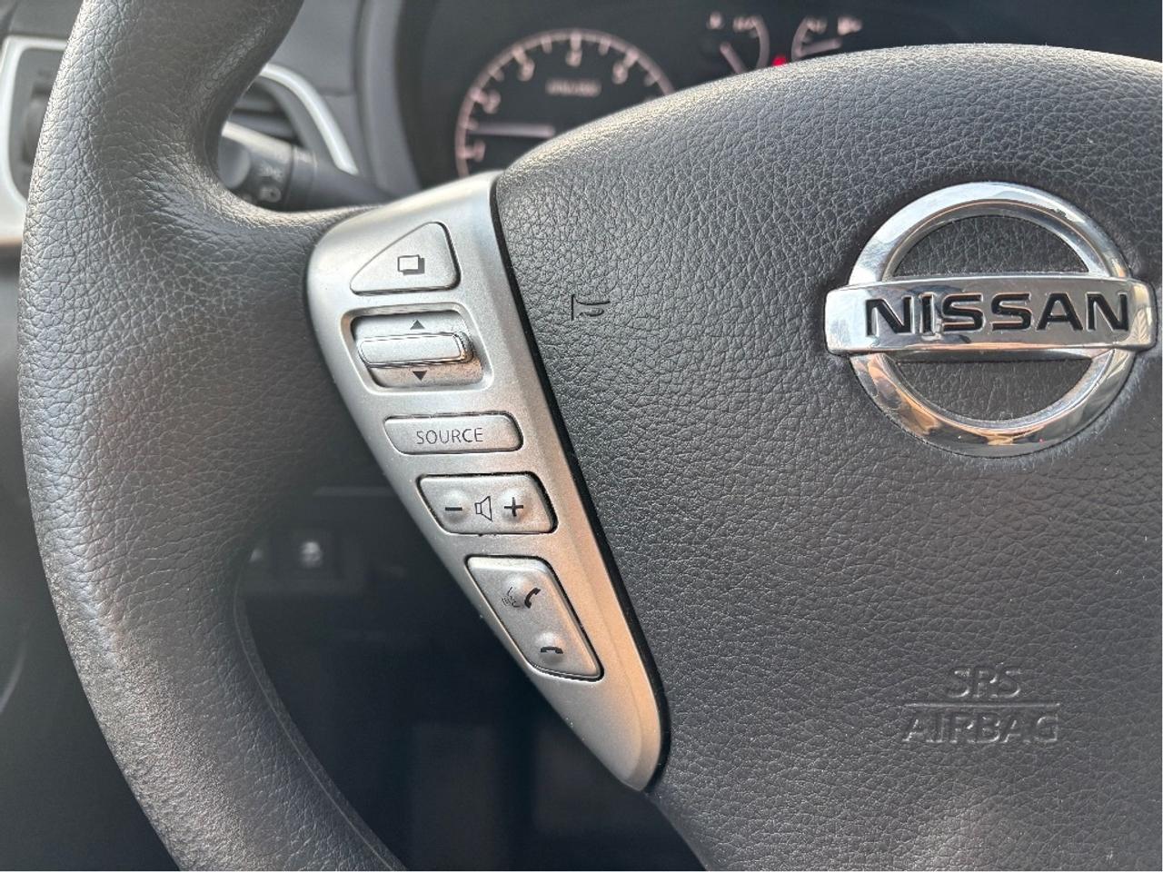 2016 Nissan Sentra 1.8 S CLEAN CARFAX Photo