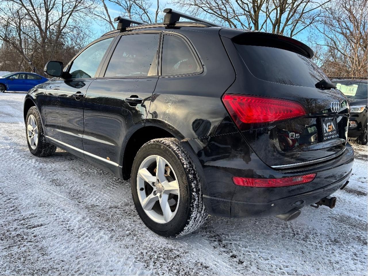 2017 Audi Q5 2.0T Komfort quattro CONVENIENCE PKG LEATHER Photo