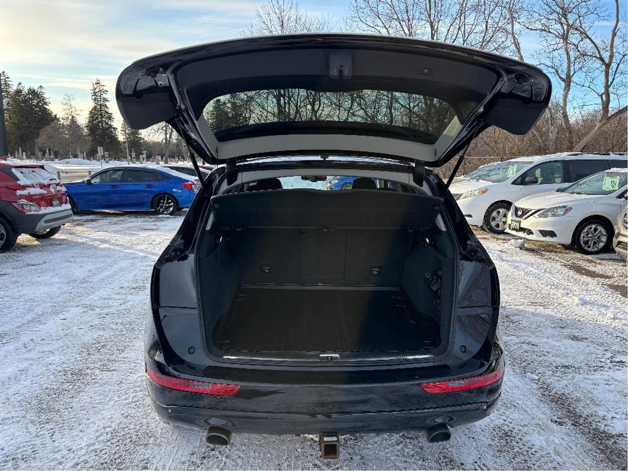 2017 Audi Q5 2.0T Komfort quattro CONVENIENCE PKG LEATHER Photo