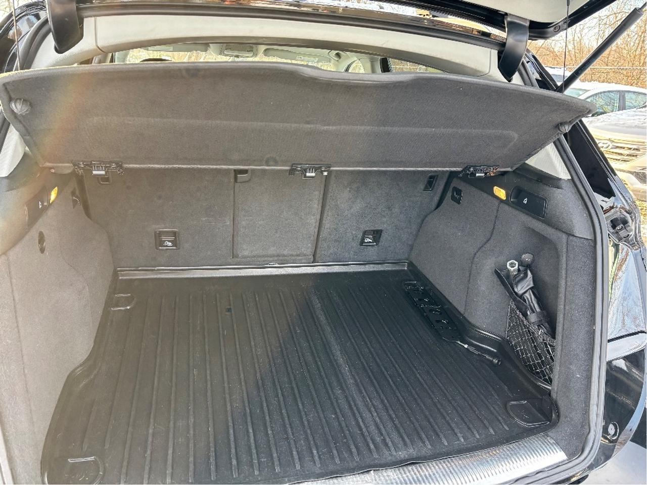 2017 Audi Q5 2.0T Komfort quattro CONVENIENCE PKG LEATHER Photo