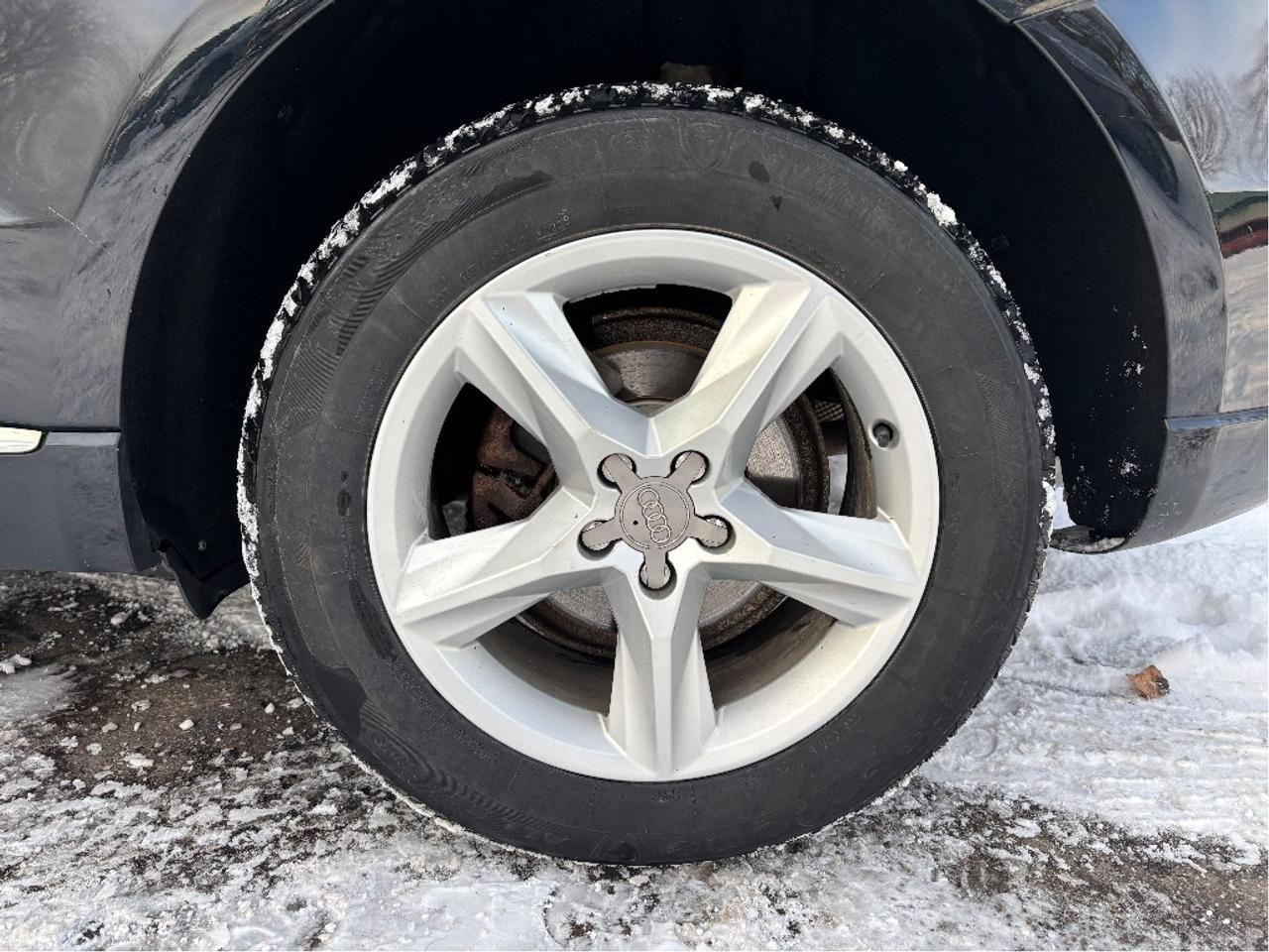 2017 Audi Q5 2.0T Komfort quattro CONVENIENCE PKG LEATHER Photo