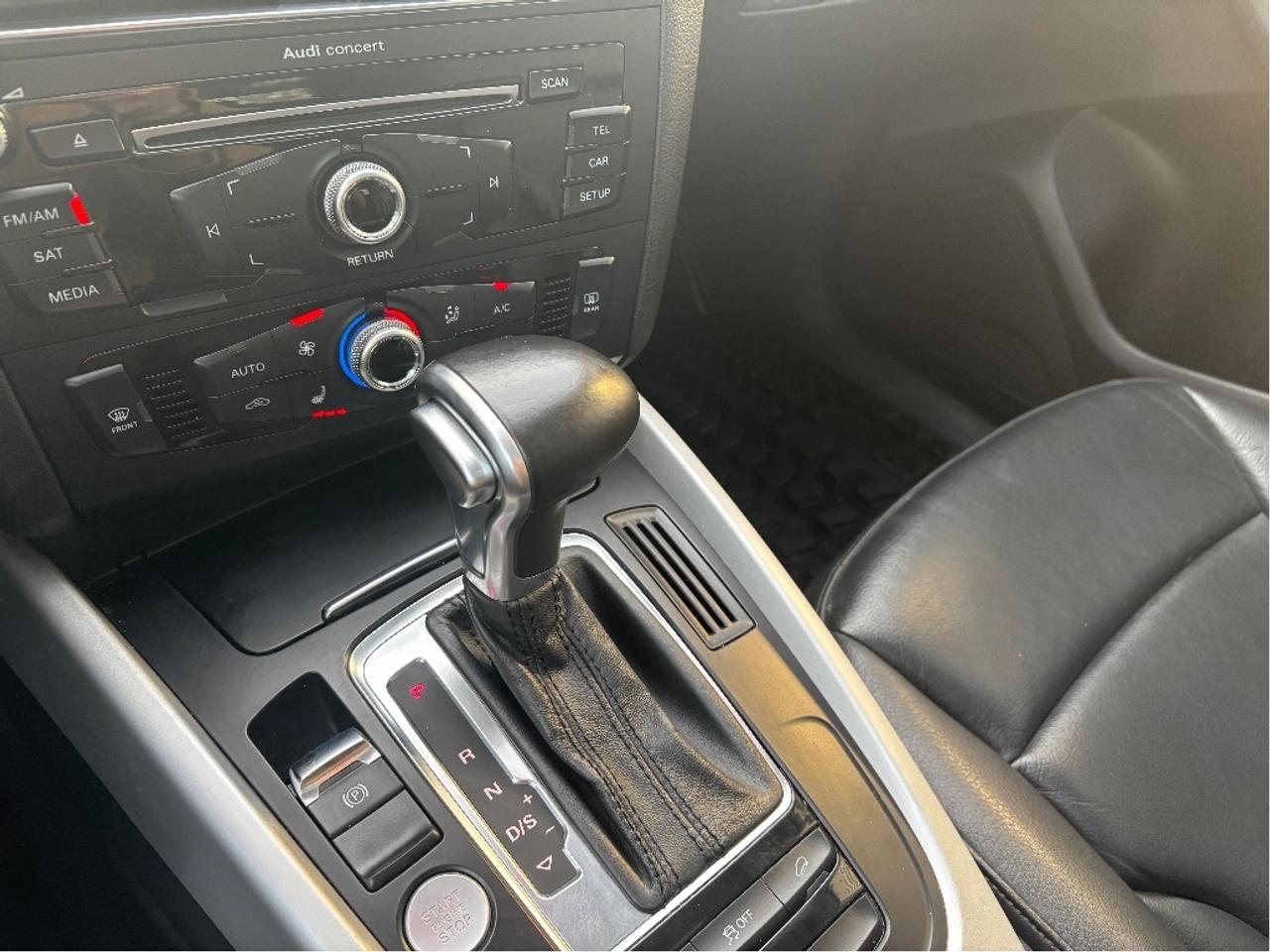 2017 Audi Q5 2.0T Komfort quattro CONVENIENCE PKG LEATHER Photo