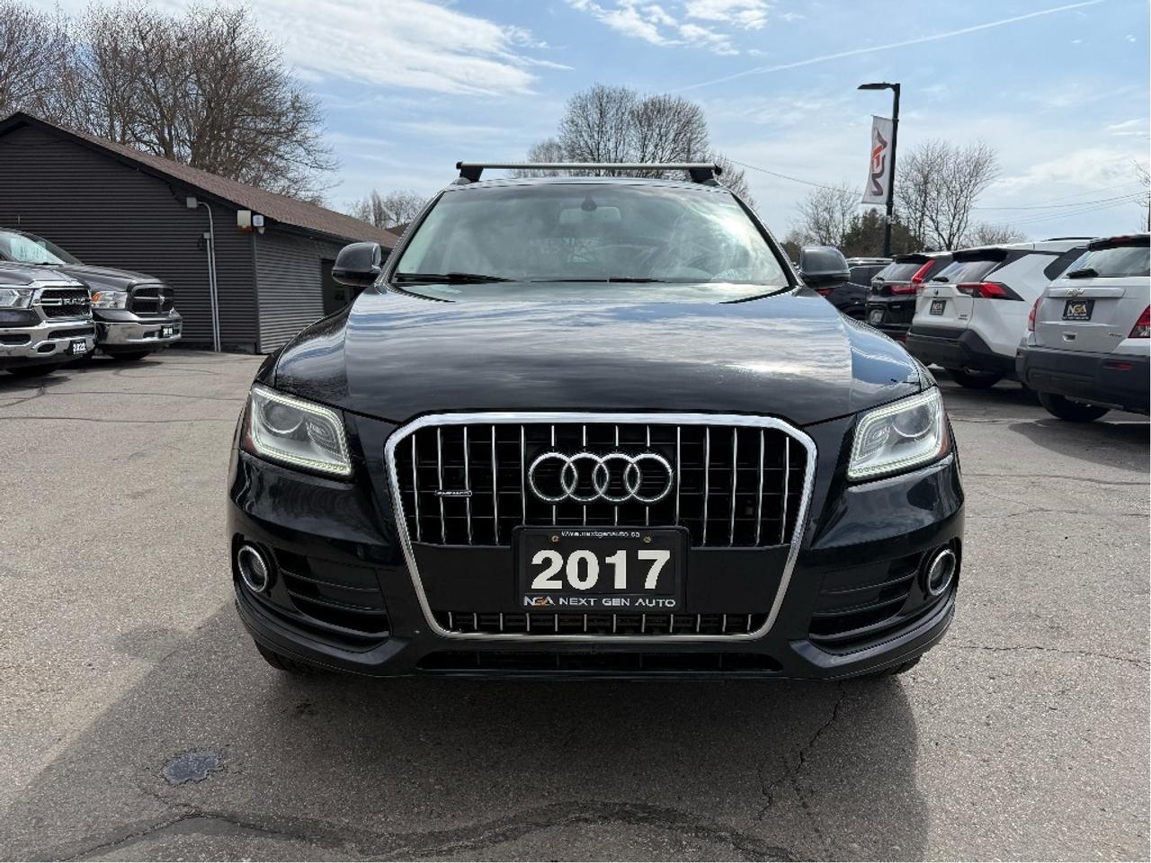 2017 Audi Q5 2.0T Komfort quattro CONVENIENCE PKG LEATHER Photo