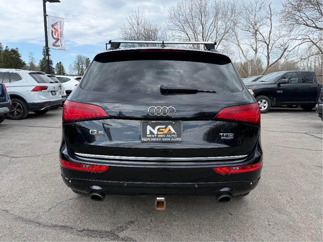 2017 Audi Q5 2.0T Komfort quattro CONVENIENCE PKG LEATHER Photo