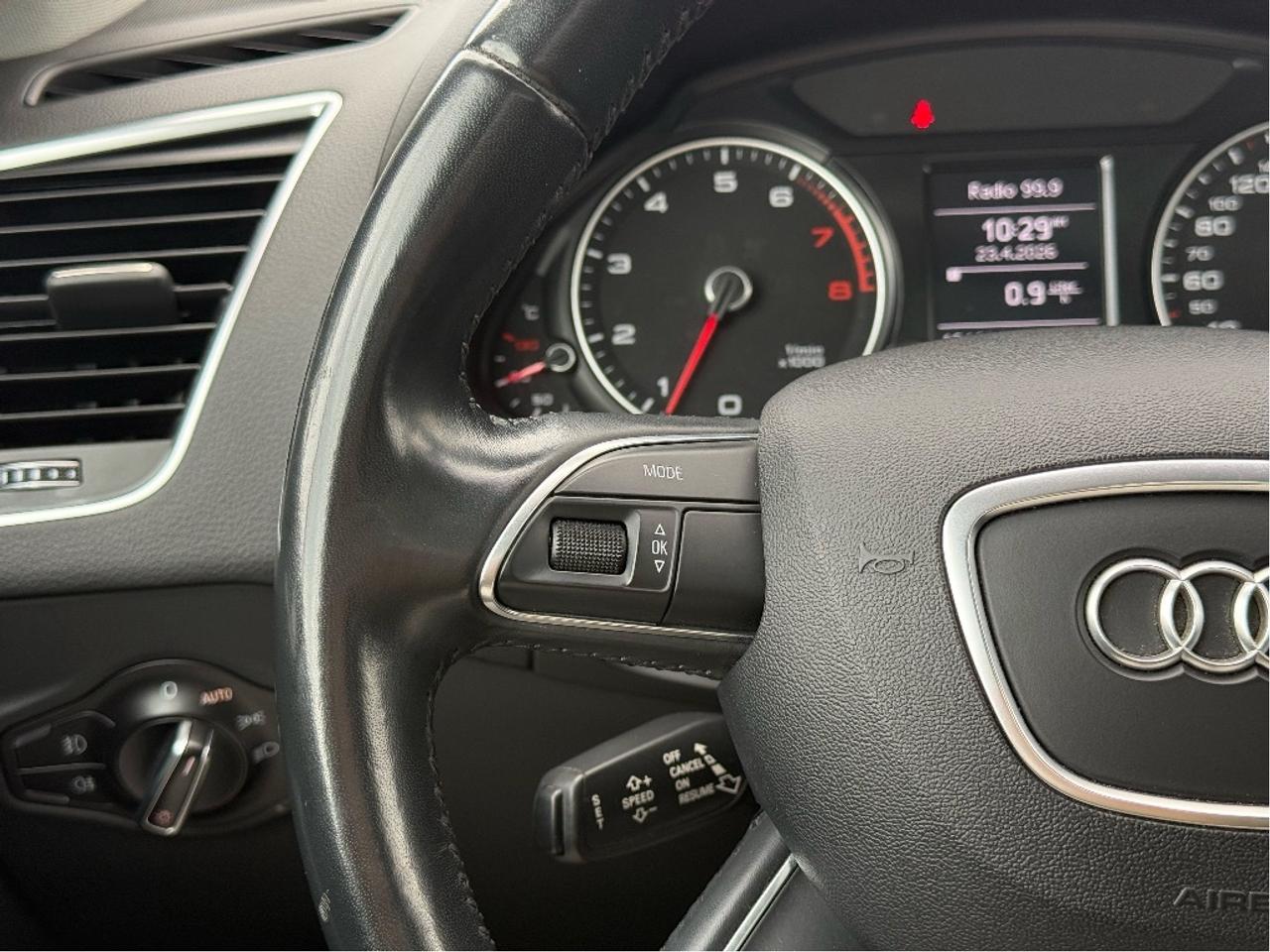 2017 Audi Q5 2.0T Komfort quattro CONVENIENCE PKG LEATHER Photo