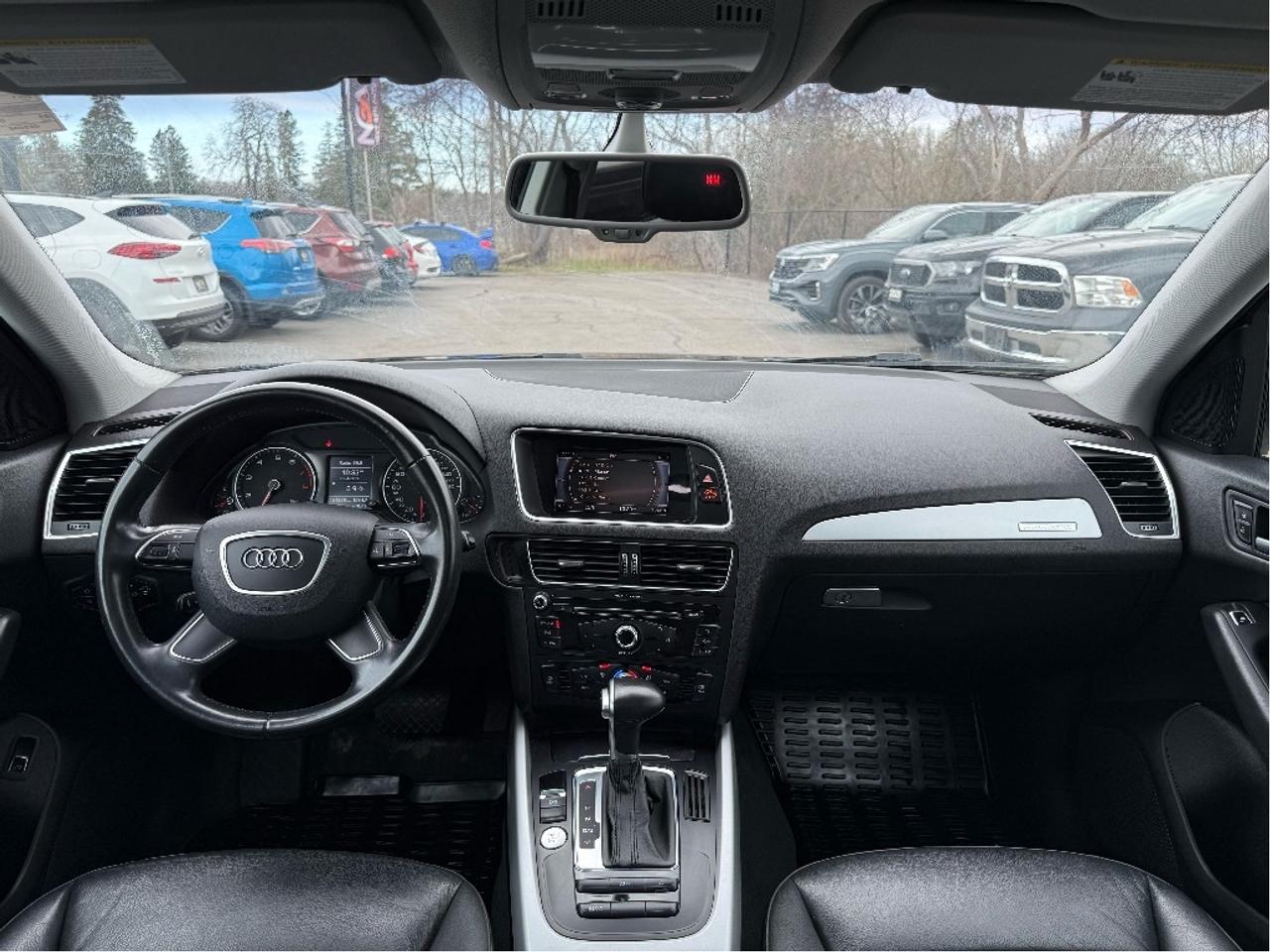 2017 Audi Q5 2.0T Komfort quattro CONVENIENCE PKG LEATHER Photo