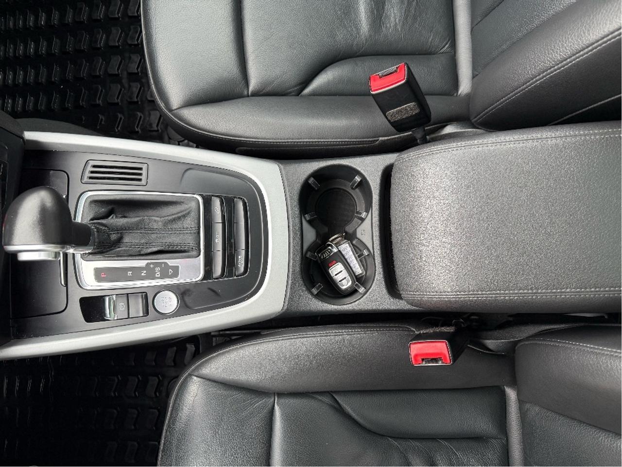 2017 Audi Q5 2.0T Komfort quattro CONVENIENCE PKG LEATHER Photo