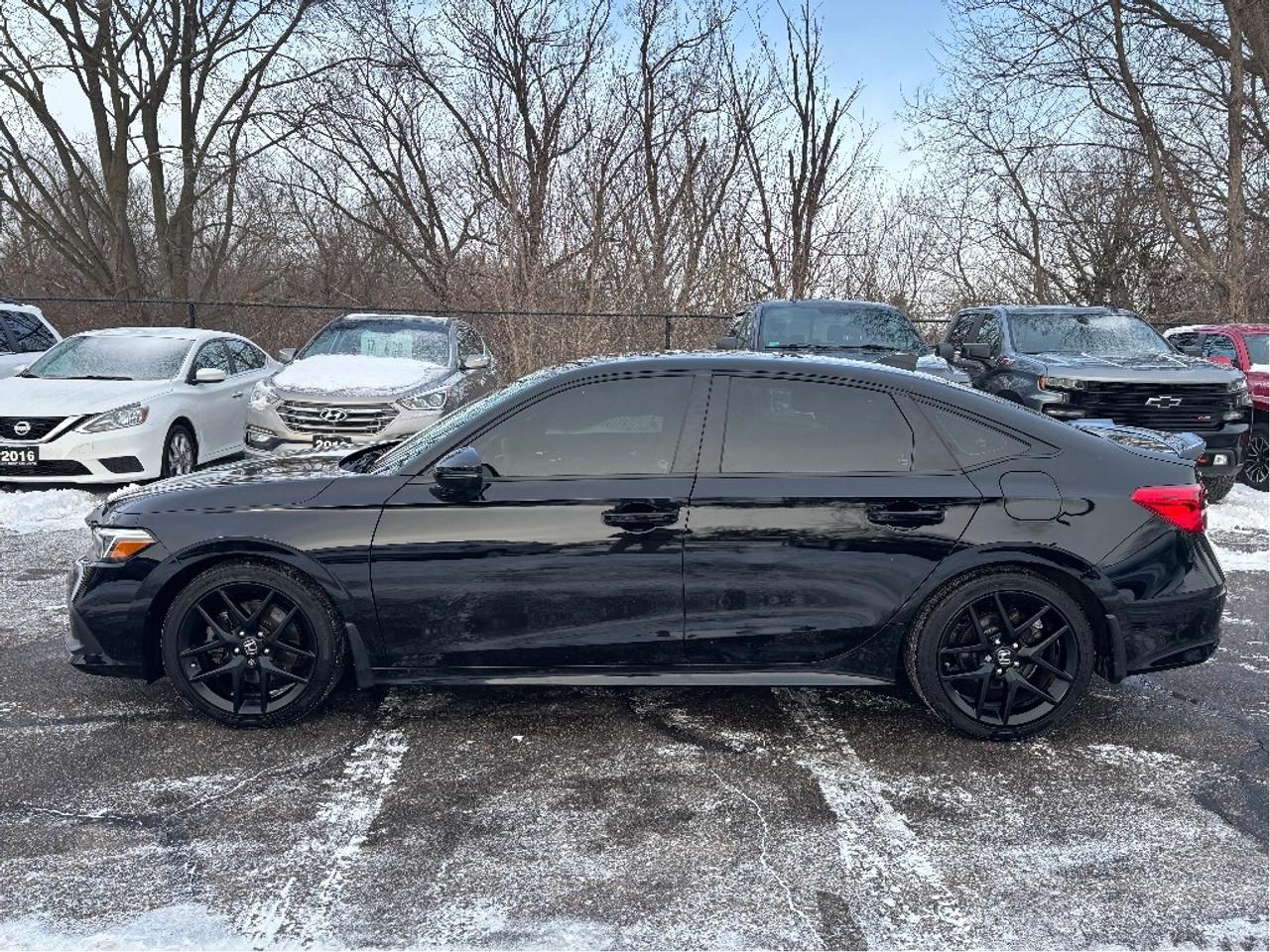 2024 Honda Civic Si MANUAL RED SPORT SEATS NAV ROOF ONE OWNER Photo