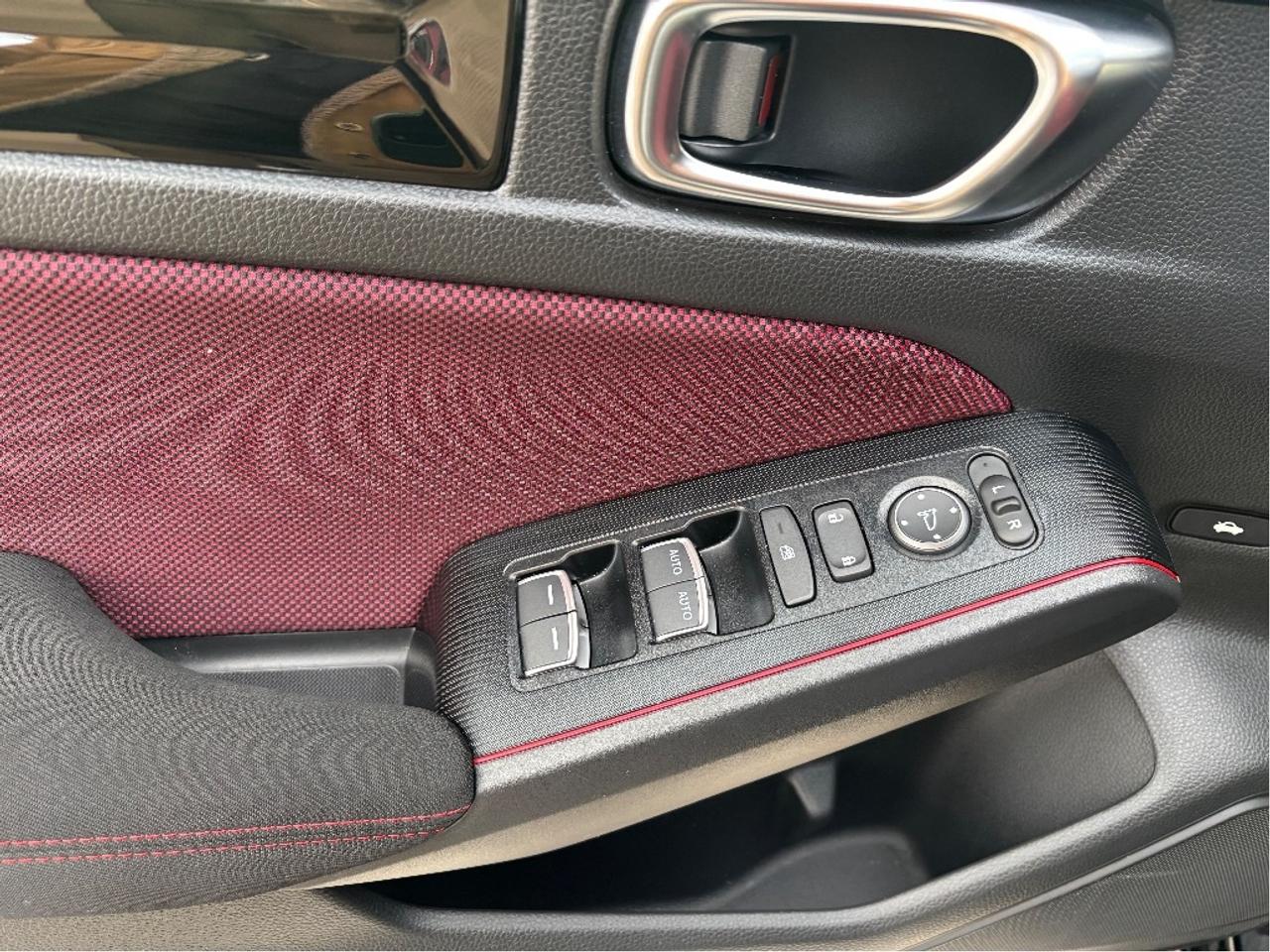 2024 Honda Civic Si MANUAL RED SPORT SEATS NAV ROOF ONE OWNER Photo