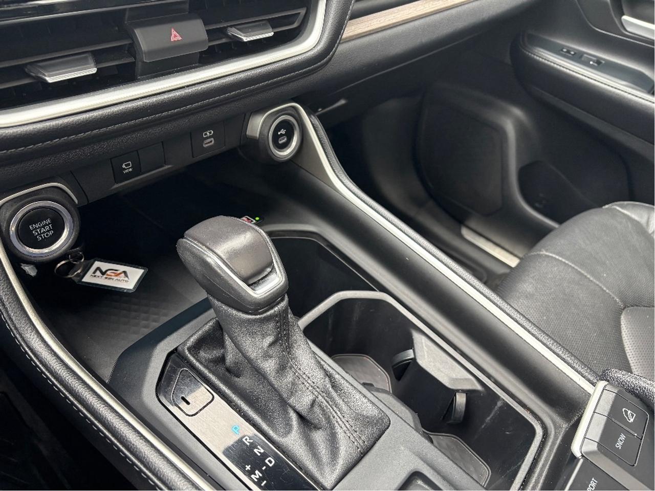 2024 Toyota Grand Highlander Limited AWD 7 PASS LEATHER NAV PANO ROOF Photo