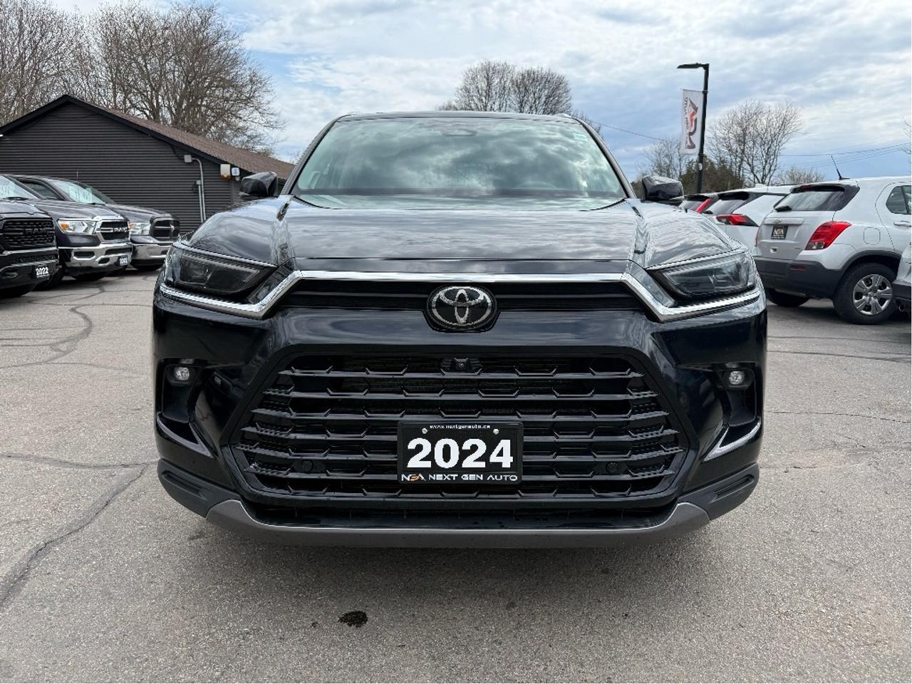 2024 Toyota Grand Highlander Limited AWD 7 PASS LEATHER NAV PANO ROOF Photo