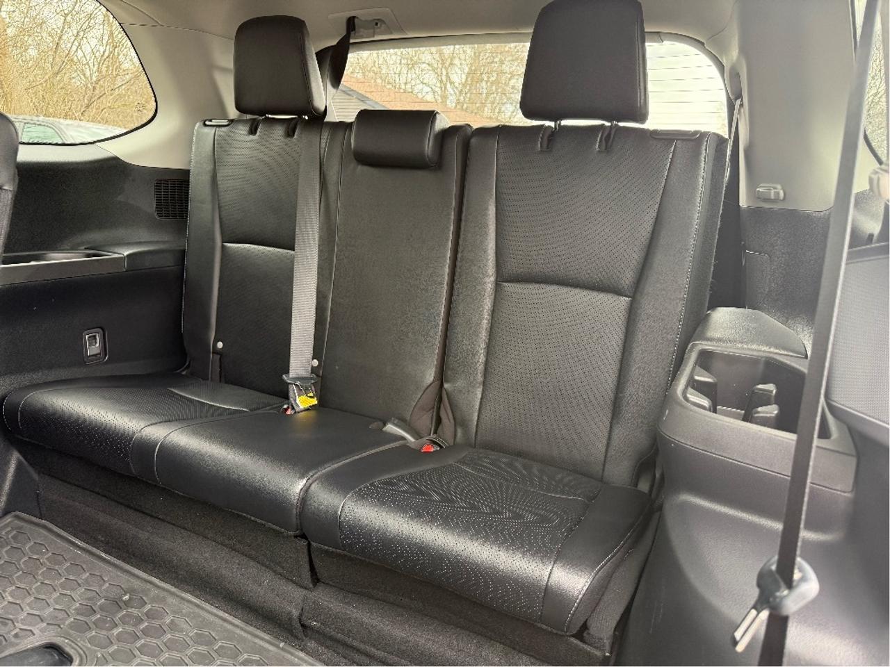 2024 Toyota Grand Highlander Limited AWD 7 PASS LEATHER NAV PANO ROOF Photo