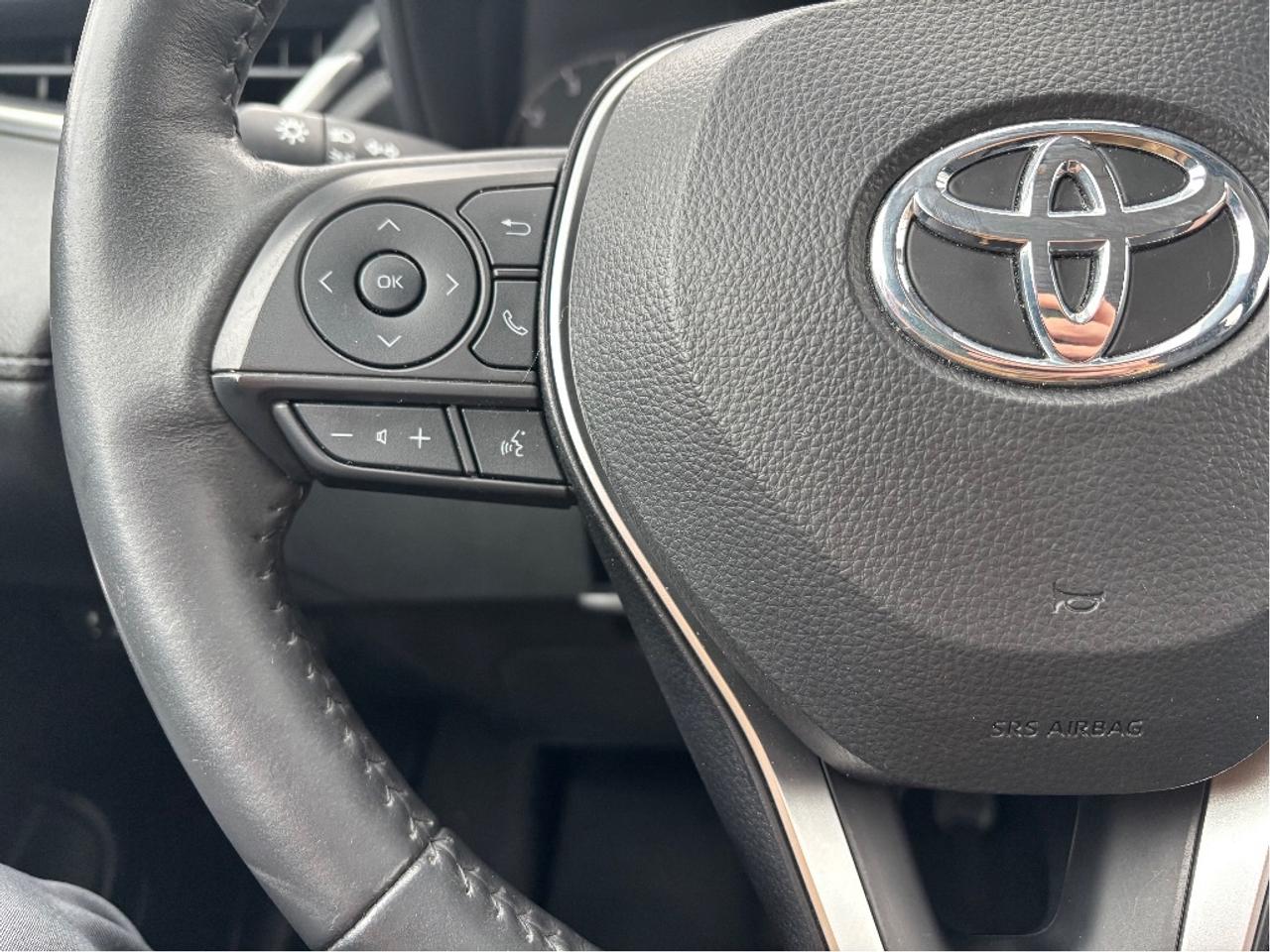 2024 Toyota Corolla Cross LE HEATED STEERING REMOTE STARTER CLEAN CARF Photo