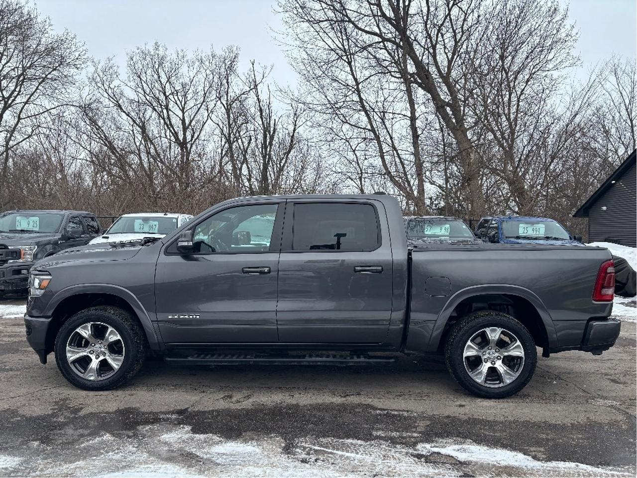 2022 RAM 1500 Laramie LEATHER 12 SCREEN NAV PANO ROOF Photo