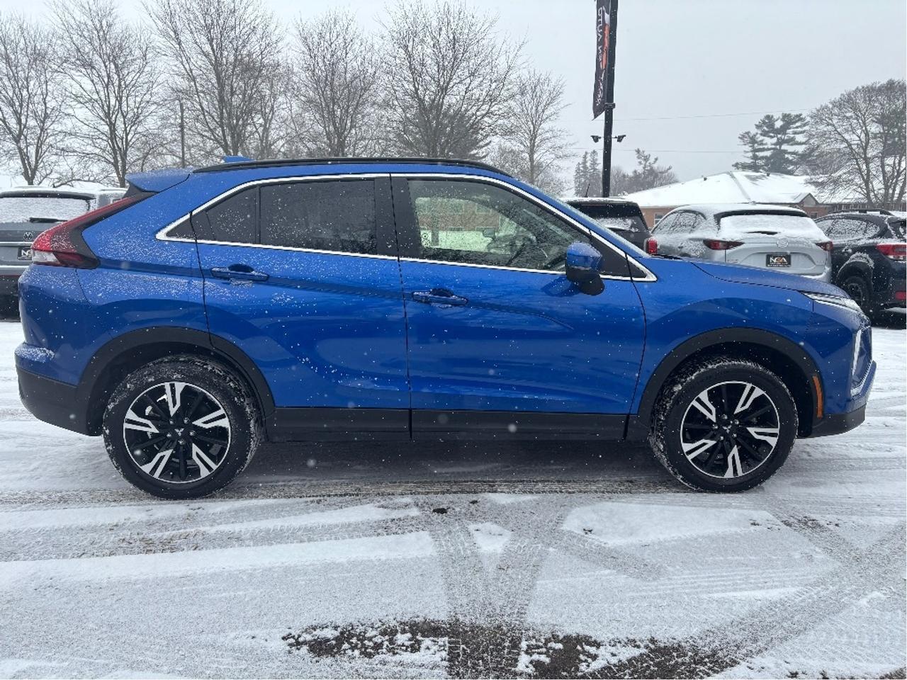 2024 Mitsubishi Eclipse Cross SEL LEATHER SUEDE SEATS HEADS UP DISPLAY Photo4