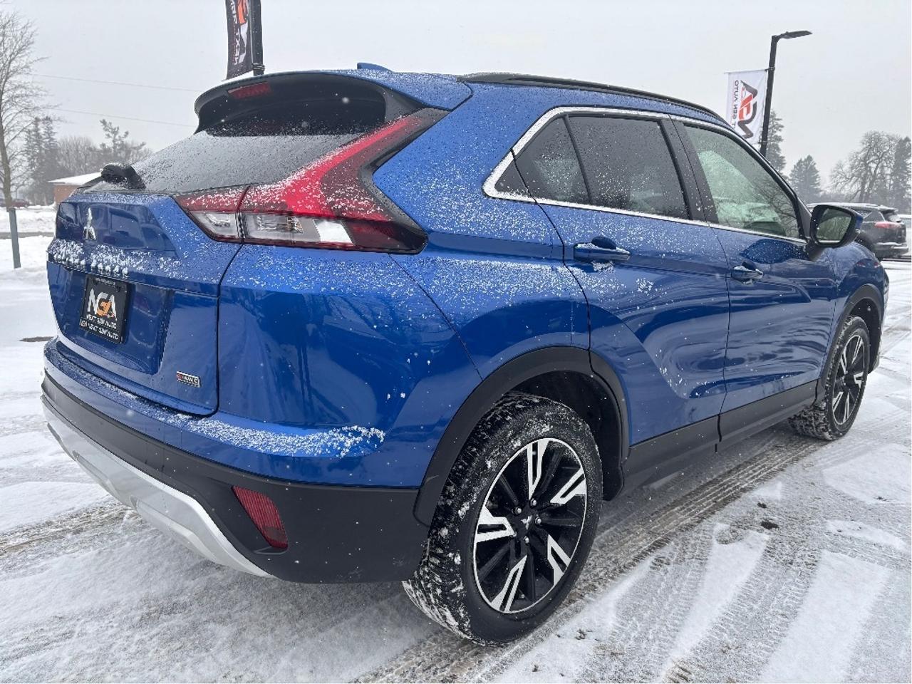 2024 Mitsubishi Eclipse Cross SEL LEATHER SUEDE SEATS HEADS UP DISPLAY Photo