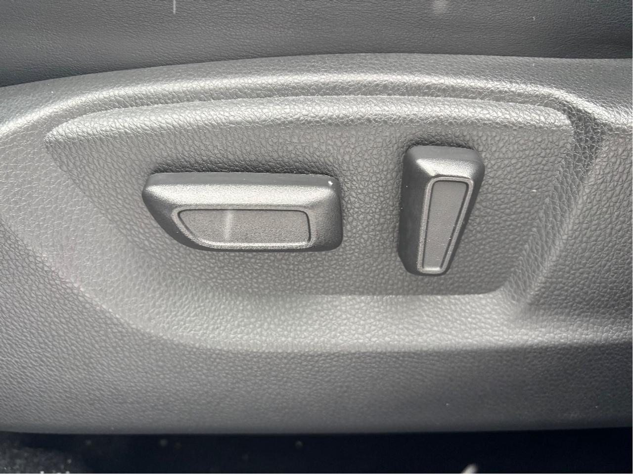 2024 Mitsubishi Eclipse Cross SEL LEATHER SUEDE SEATS HEADS UP DISPLAY Photo