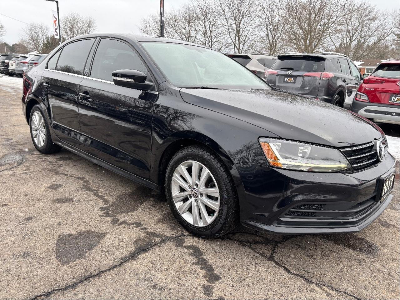 2017 Volkswagen Jetta Wolfsburg POWER HEATED SEATS ROOF CLEAN CARF Photo