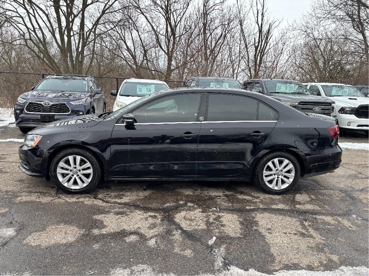 2017 Volkswagen Jetta Wolfsburg POWER HEATED SEATS ROOF CLEAN CARF Photo