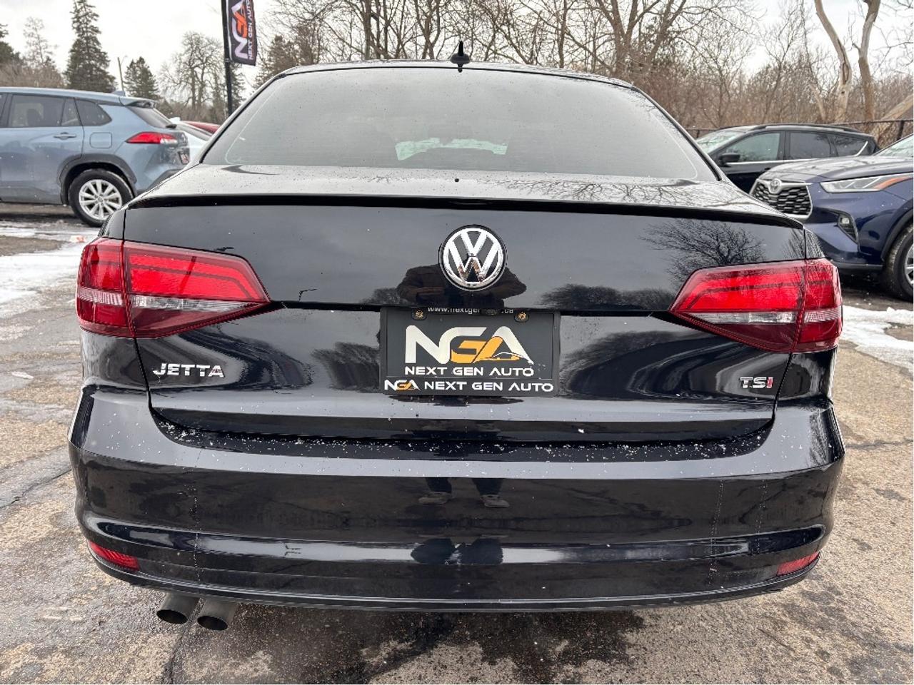 2017 Volkswagen Jetta Wolfsburg POWER HEATED SEATS ROOF CLEAN CARF Photo